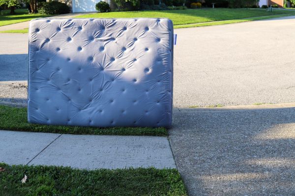 Mattress Removal Service in Boca Raton